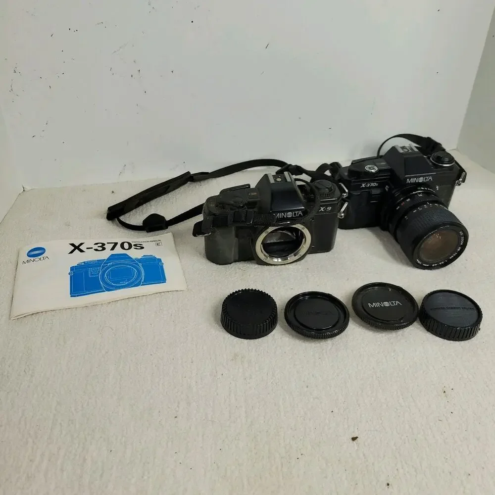 Vtg Minolta Camera Lot 28 - 70 mm 1:35 - 48 Japan 55mm X-370s Photography X-9